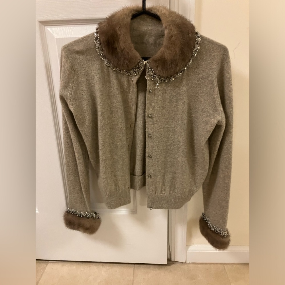 Vintage theatre cardigan size S $100